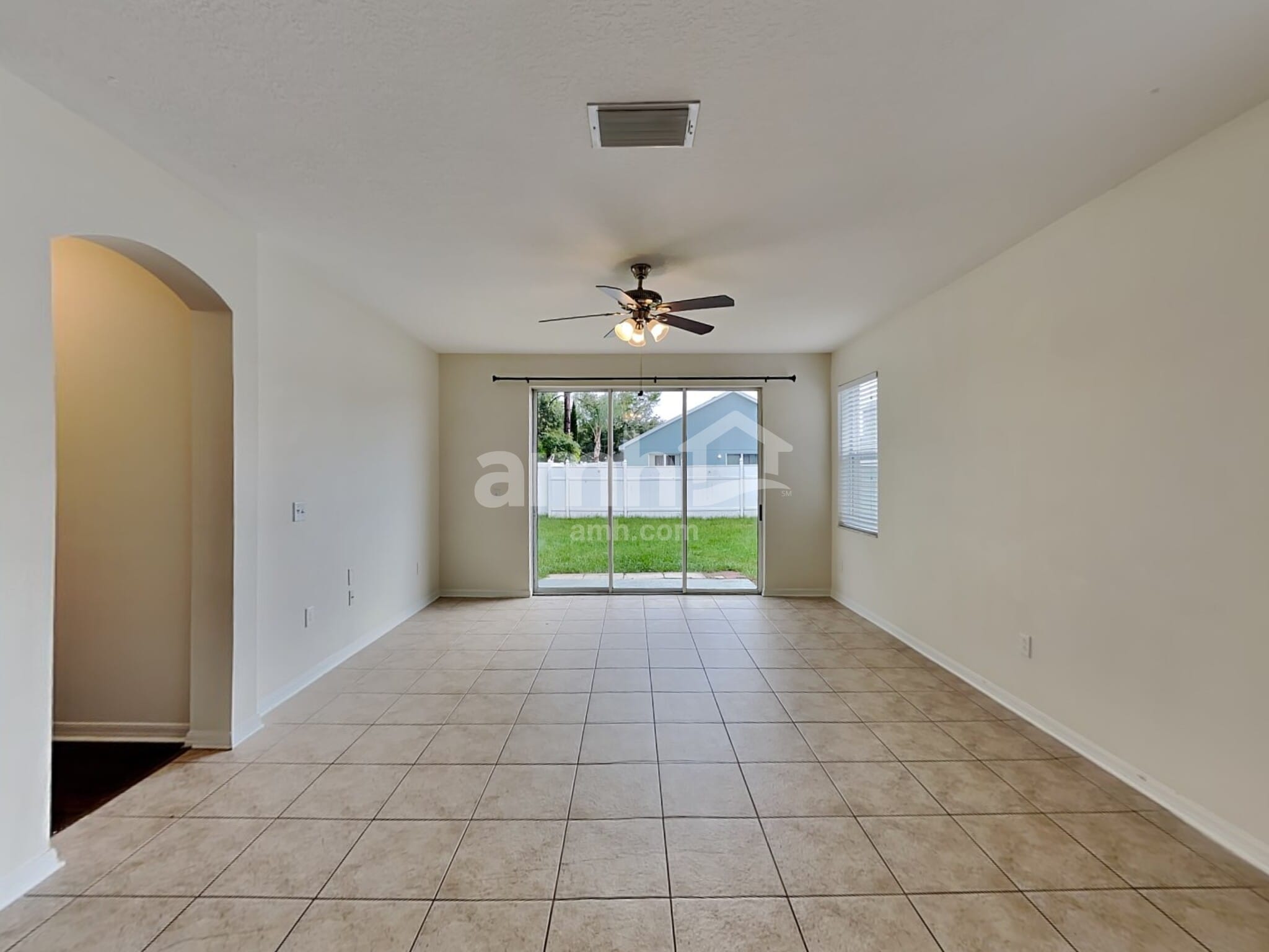 Building Photo - 6019 Blue Sage Dr