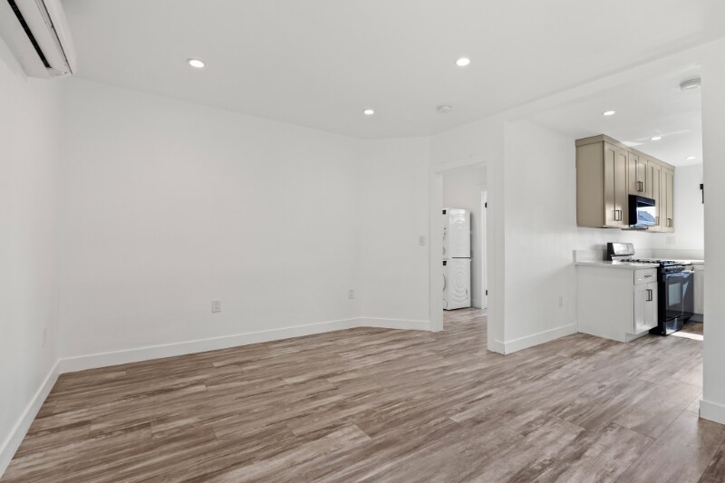 Building Photo - 2511 Pennsylvania Ave