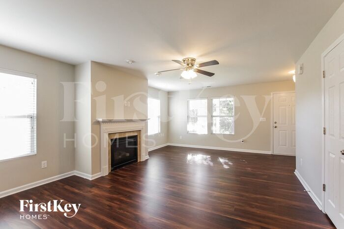 Building Photo - 1523 Kellys Landing Drive