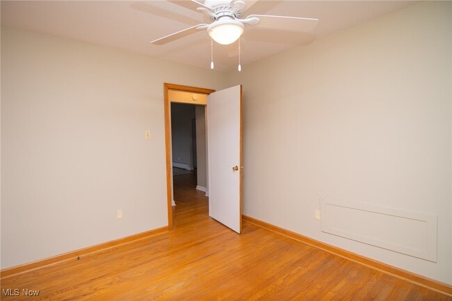 Building Photo - 134 Carroll Dr