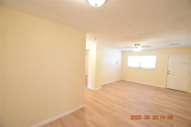 Building Photo - 1106 E Seneca Ave