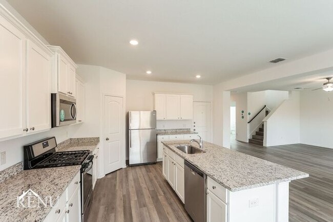 Building Photo - 2931 Jackson Smt