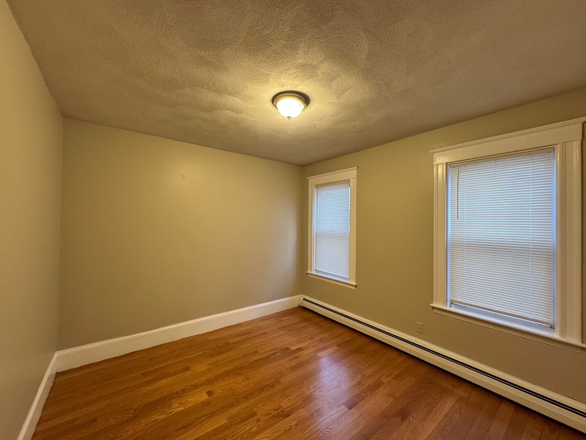 Building Photo - 97 Marion St