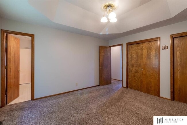 Building Photo - 14420 34th Ave