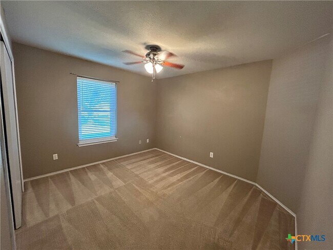 Building Photo - 4510 Dartmouth Dr