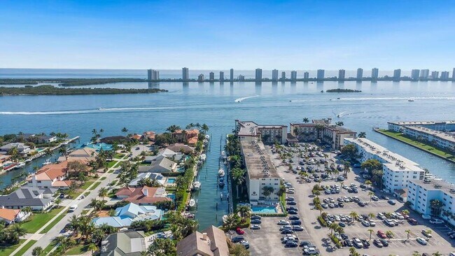 Building Photo - 109 Paradise Harbour Blvd