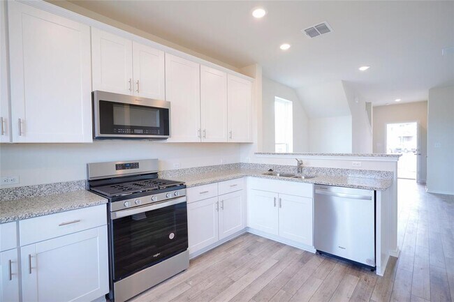 Building Photo - 145 Cocao Ct