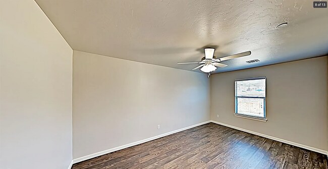 Building Photo - 403 Summit Ridge Dr