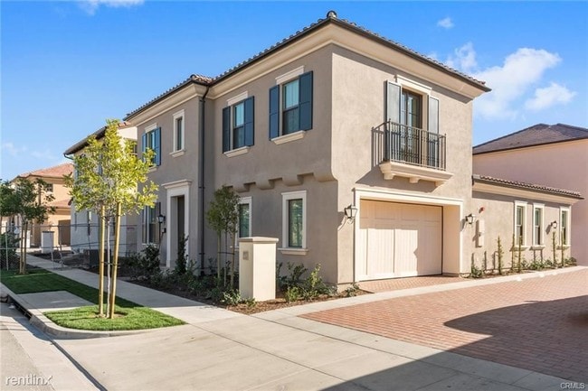 Primary Photo - 4 br, 3 bath House - 82 Meander