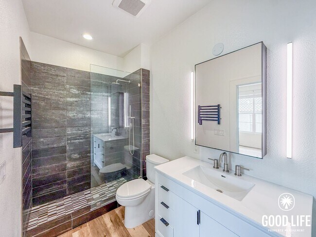 Building Photo - SD: Bright 1BD/1BA Condo in Carmel Valley with Pool, Private Balcony & In-Unit Laundry