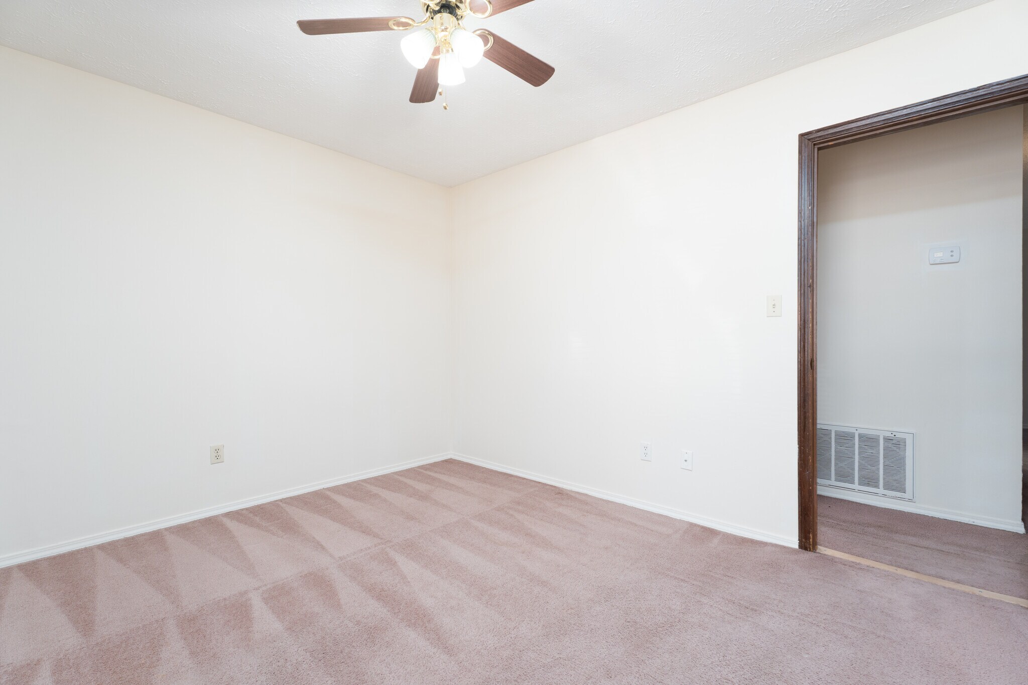 Building Photo - 4116 Benttree Dr
