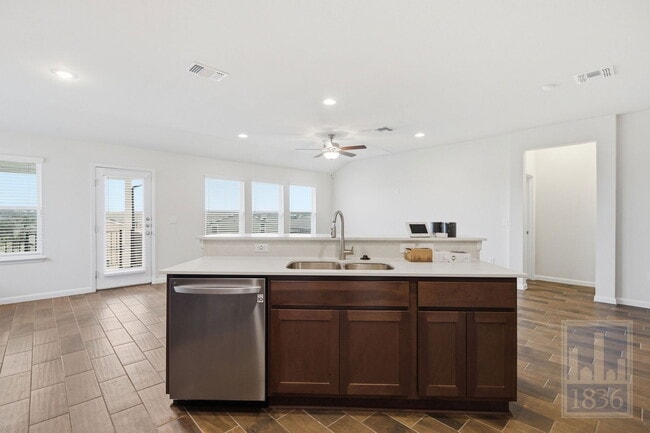 Building Photo - 9604 Eloquence Dr