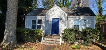 Building Photo - 1 Bedroom 1 Bathroom Duplex!