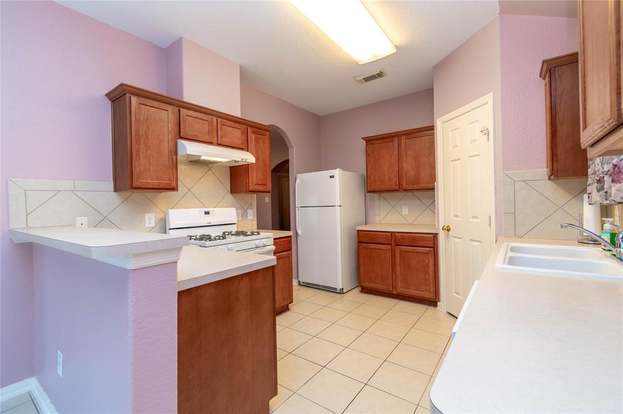 Building Photo - 2610 Braley Park Ln