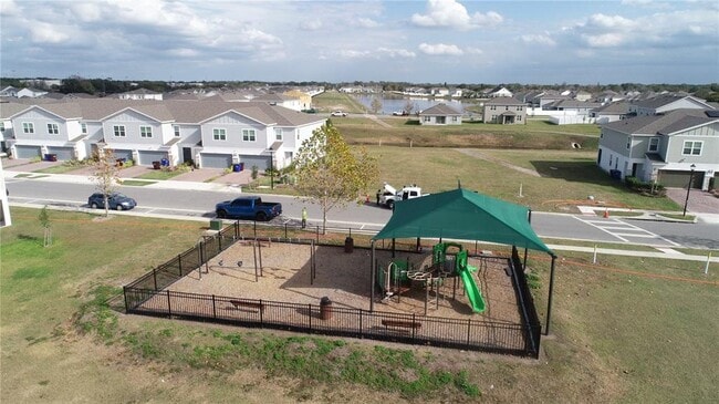 Building Photo - 1608 Sky Lks Dr