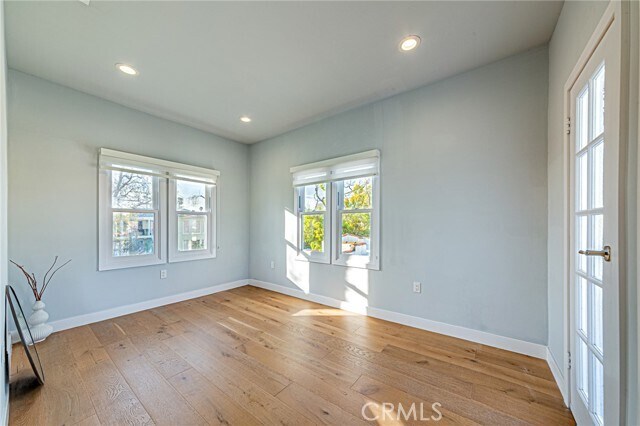 Building Photo - 1226 Meadowbrook Ave