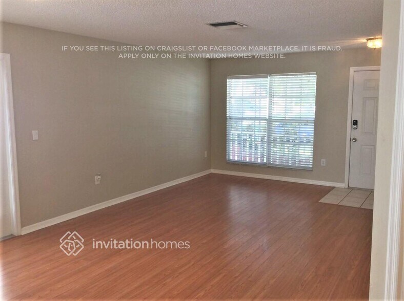 Building Photo - 8558 Manassas Rd