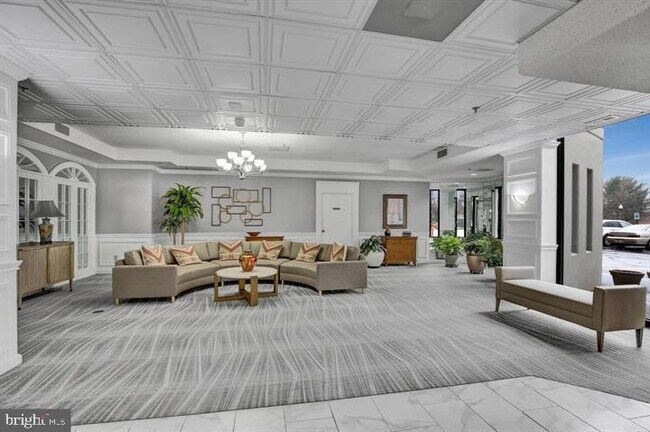 Building Photo - 3330 N Leisure World Blvd