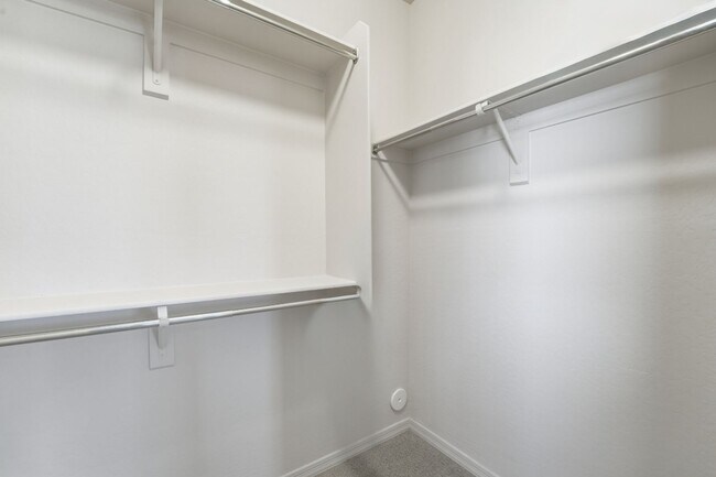 Building Photo - Spacious 3-Bedroom + Loft Home with Mounta...