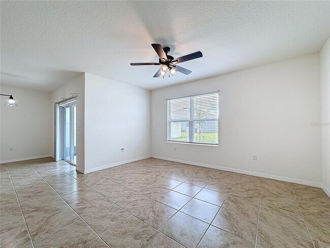 Building Photo - 5817 Arboretum St