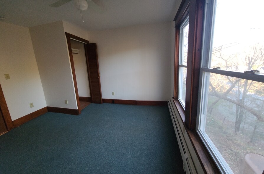 Bedroom 2 - 27 Orient St