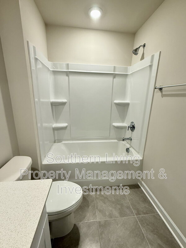 Building Photo - 1413 Old Rivers Rd