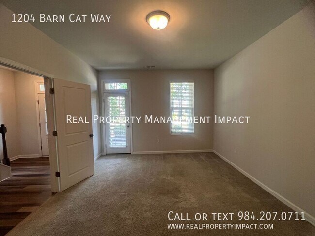 Building Photo - 1204 Barn Cat Way