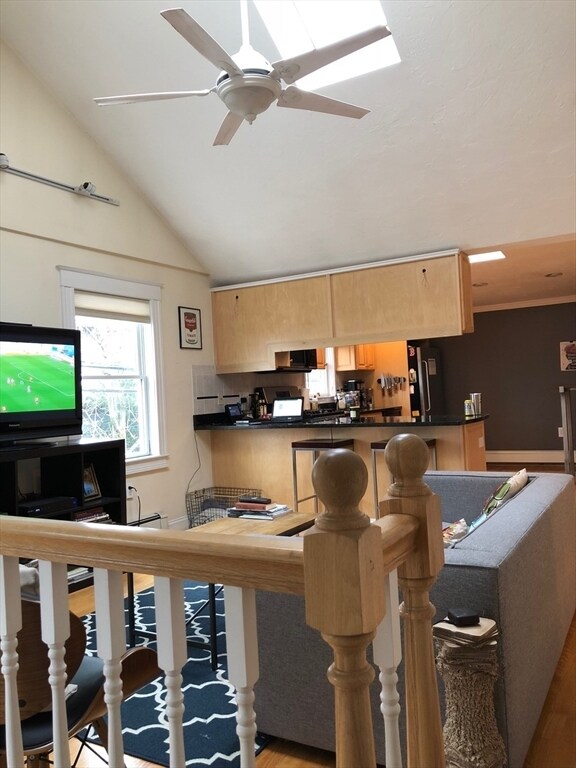 Building Photo - 118 Sherman St