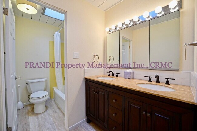 Building Photo - 1309 Idylberry Rd