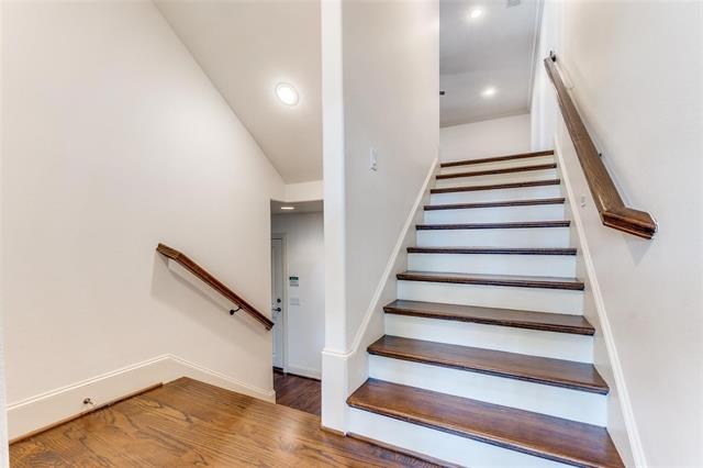 Building Photo - 4153 Hyer St