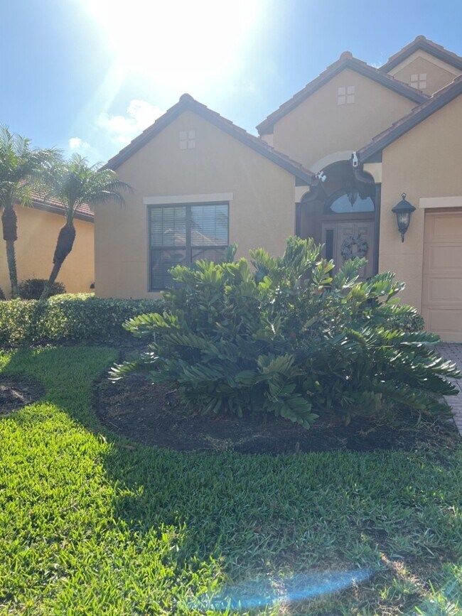 Building Photo - 12214 Country Day Cir