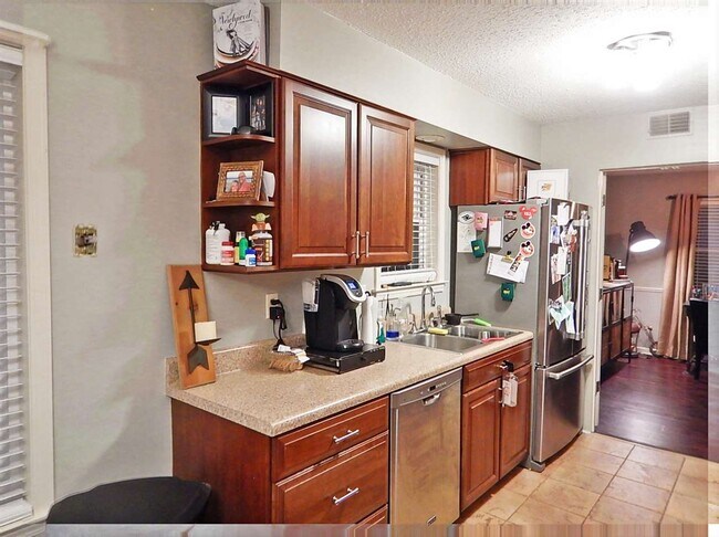 Building Photo - 461 Dove Valley Rd