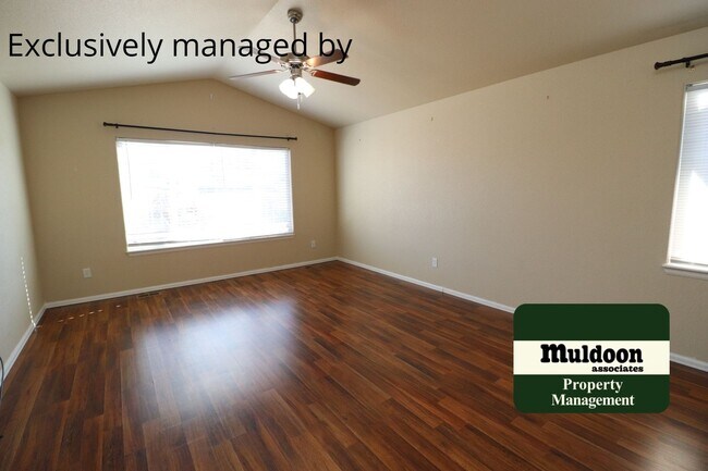 Building Photo - *COMING SOON* Lovely 3 Bedroom in Lorson R...