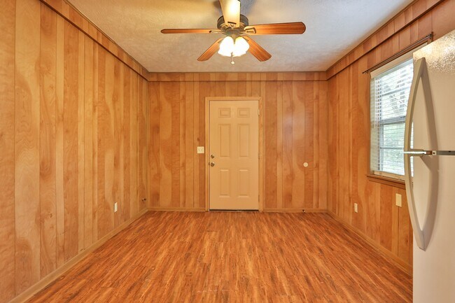 Building Photo - 11913 25th St