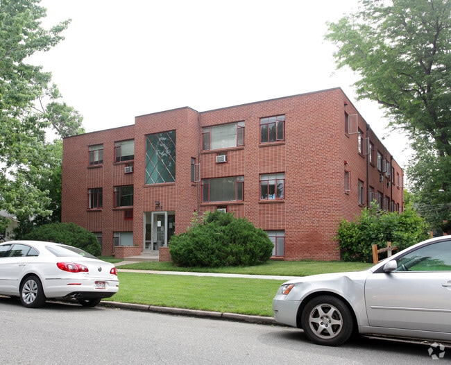 Primary Photo - Park Josephine