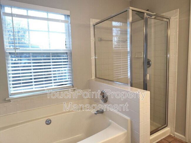 Building Photo - 14830 Cane Field Dr