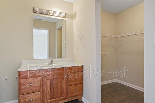 Building Photo - 1061 Wild Ivy Trail