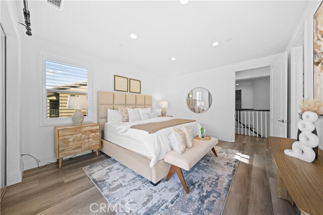 Building Photo - 18 Windrow Rd