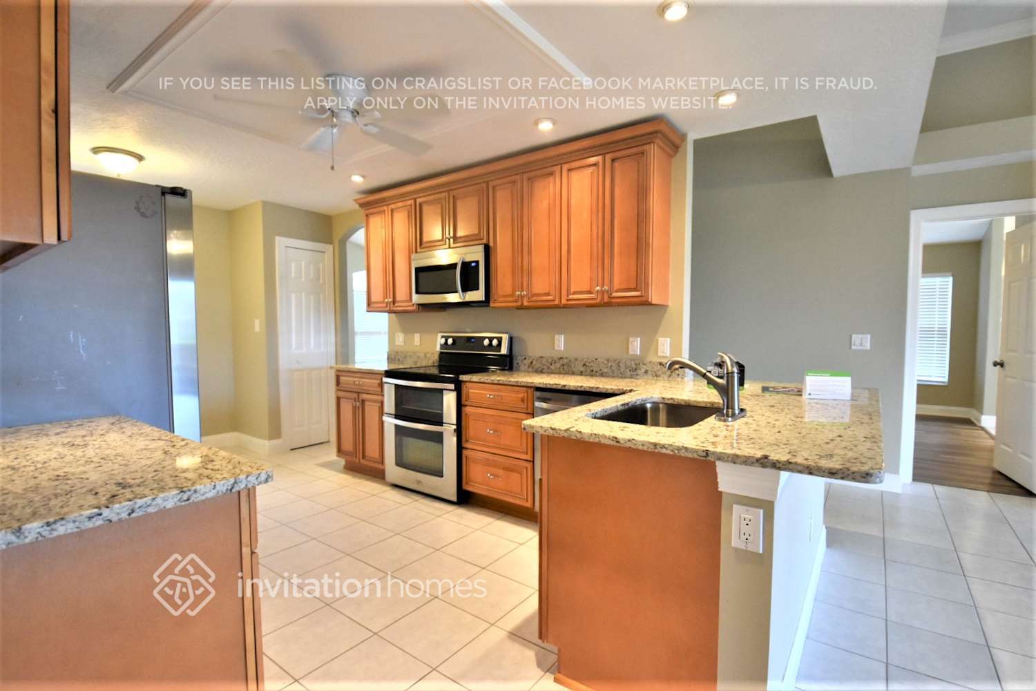 Building Photo - 1017 Pelican Ln