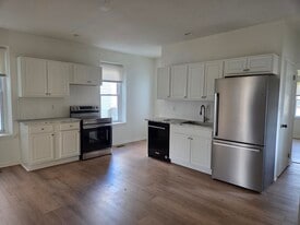 Building Photo - 1907 W Point Pike