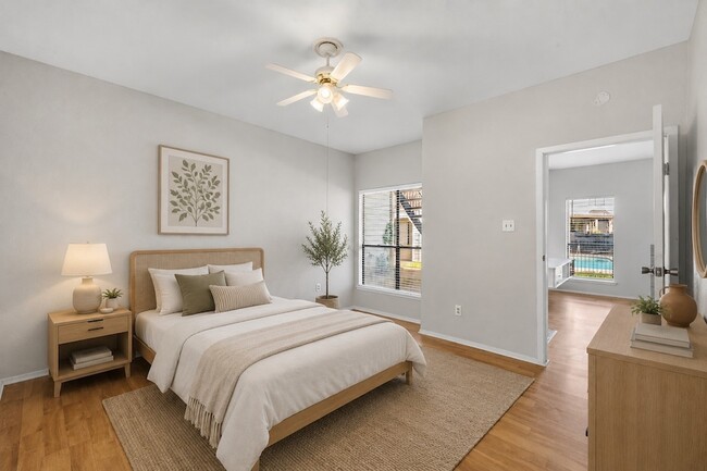 Building Photo - 6602 Harbor Town Dr