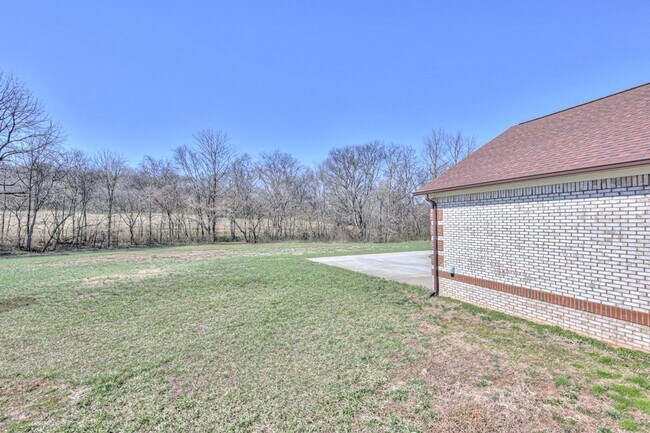 Building Photo - 1059 S Cross Bridges Rd