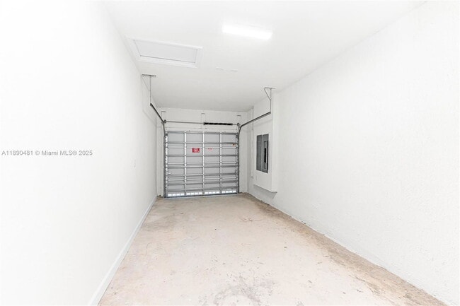 Building Photo - 2232 SE 30th St