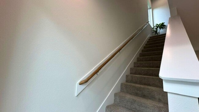 Building Photo - 835E Dorchester St