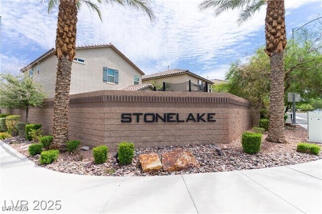 Building Photo - 169 Fulgora St