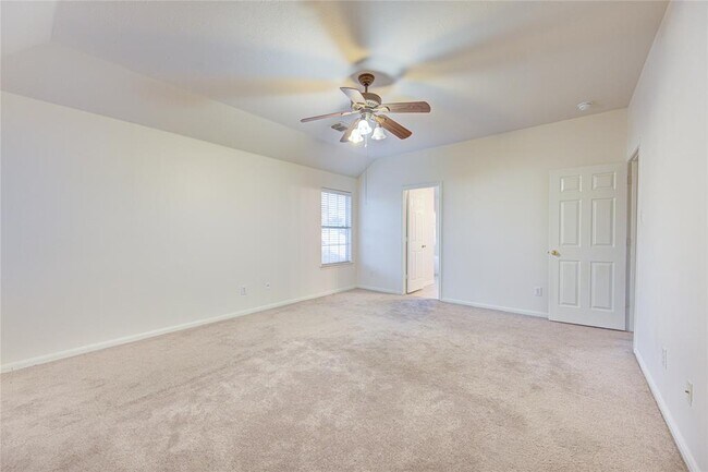 Building Photo - 21735 Oakbridge Park Ln