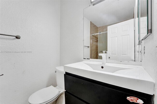 Building Photo - 1154 NW 103rd St