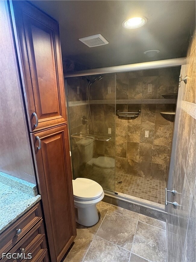 Building Photo - 6116 Whiskey Creek Dr