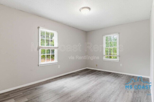 Building Photo - 12237 Vada Dr