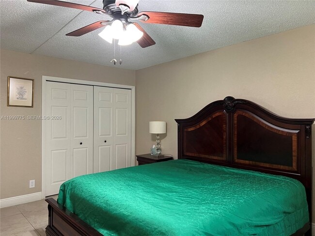 Building Photo - 16500 Golf Club Rd